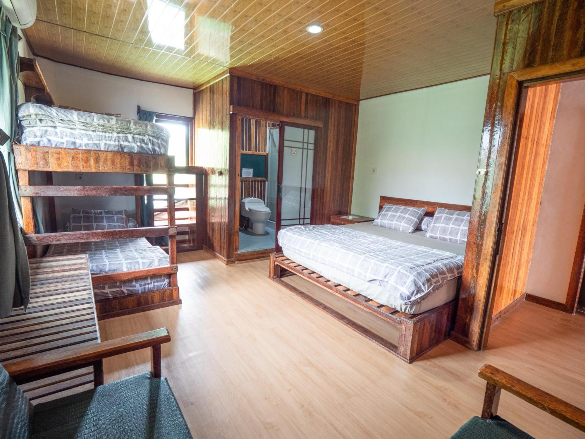 Jamburae Lodge Lagudri Екстер'єр фото