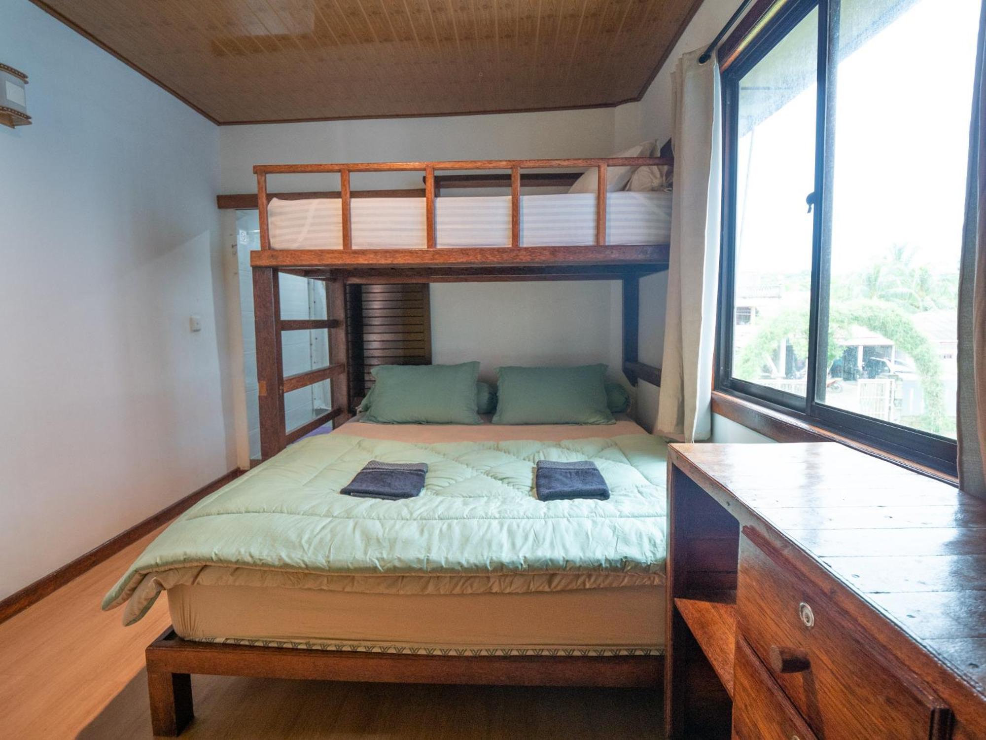 Jamburae Lodge Lagudri Номер фото