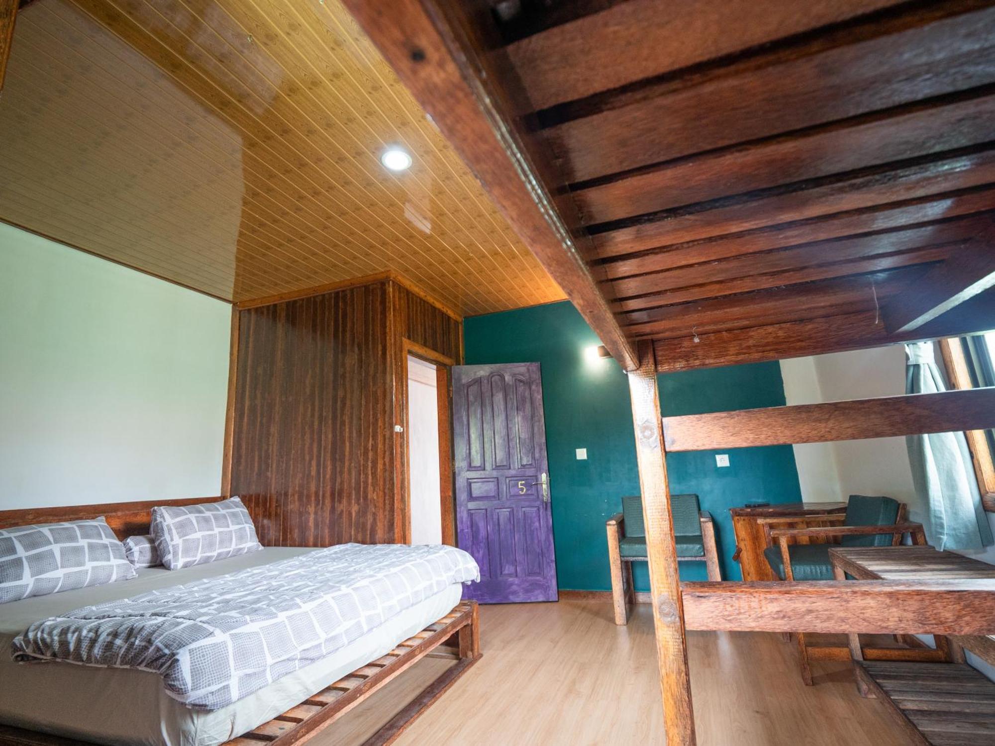 Jamburae Lodge Lagudri Номер фото